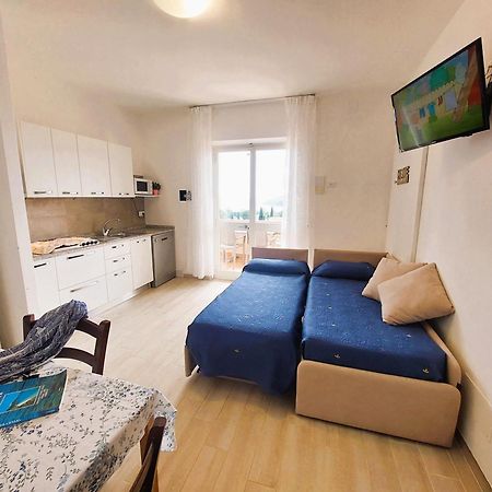 Mini Appartamenti Elba Lacona Pokoj fotografie